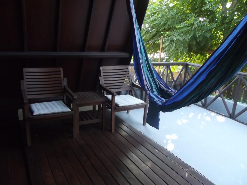 Hotel Gili Flush Harmony Gili Trawangan Exterior foto